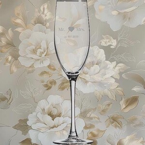 Personalisierte Sektflöte, Hochzeit Toast Glas, Mr. & Mrs. Flöte mit Gravur, Brautparty Geschenk, Jubiläumsfeier