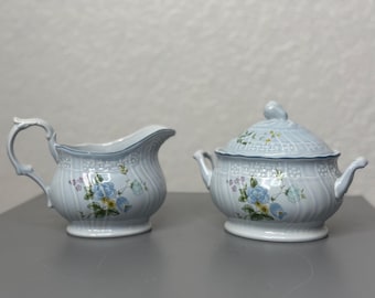 Mikasa Precious Blue Michelle D2501 Sugar Bowl with Lid & Creamer Set – Vintage 1980s, Discontinued