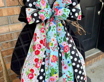 Wired Ribbon Bow for Your Wreath:  Front Door Decor