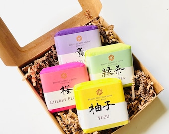 Japanese Bath Bomb Gift Set: Cherry Blossom, Yuzu, Lavender, Green Tea