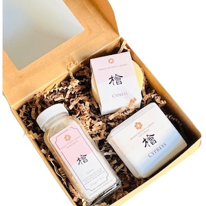 Set regalo Hinoki Cypress: sali da bagno, sapone e bomba da bagno