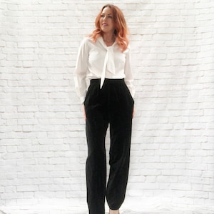 Vintage 80s Black Velvet Pleated High Waist Pants Slacks Pockets M Baggy Menswear Style