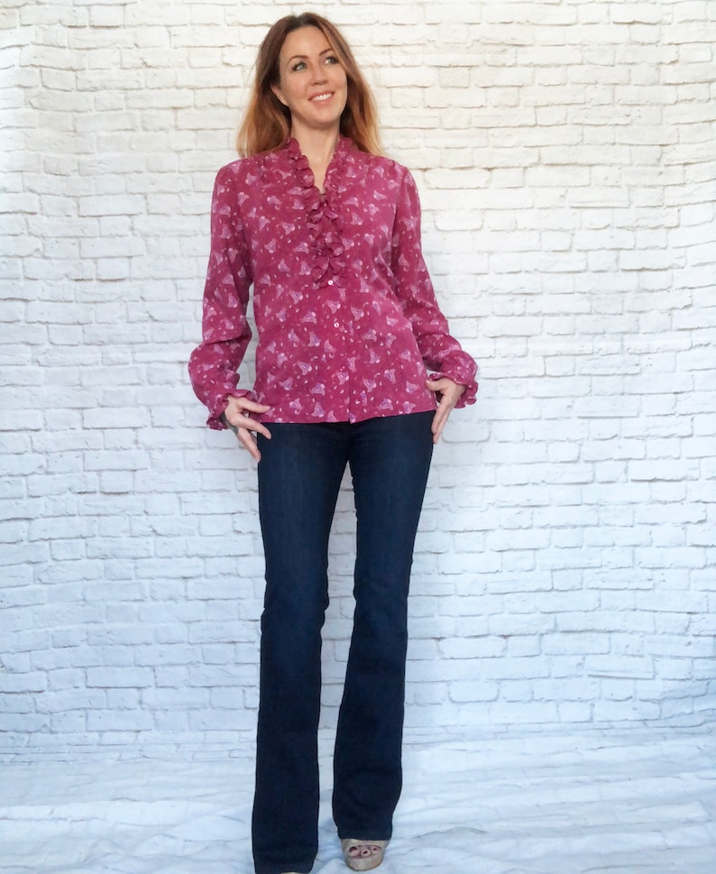 Vintage 80s Magenta Paisley Tuxedo Ruffled Cuff Collar Blouse Top XL