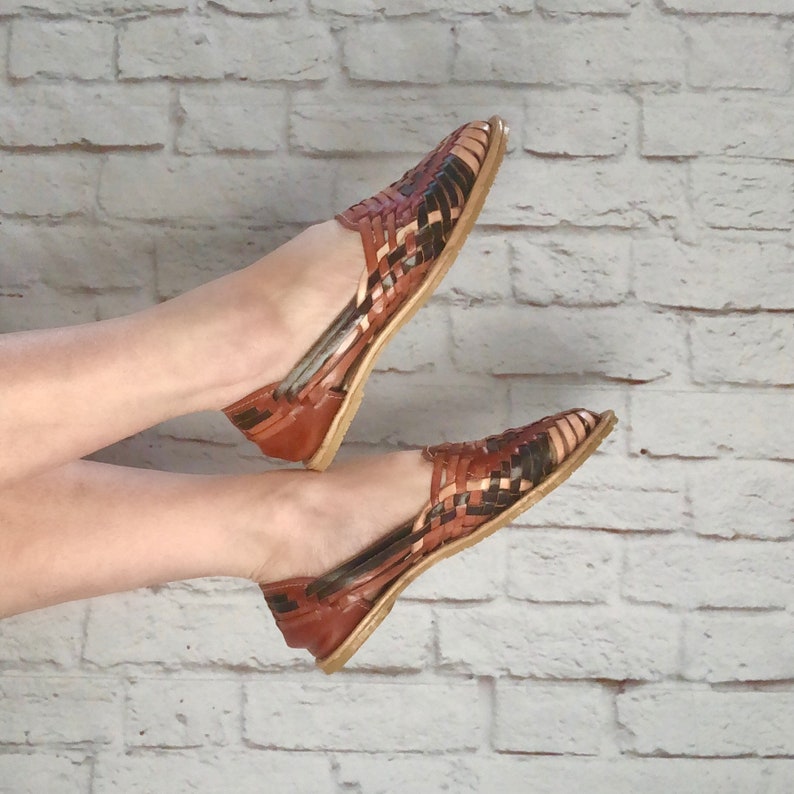 Vintage 70s Sandalias De Cuero Tejido Huaraches Flats Slip-Ons | Etsy España