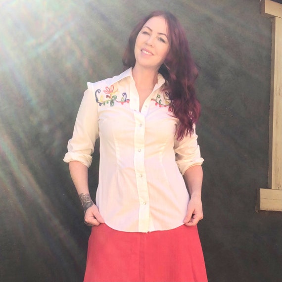 Vintage 70s Rainbow Embroidered Western Snap Shirt
