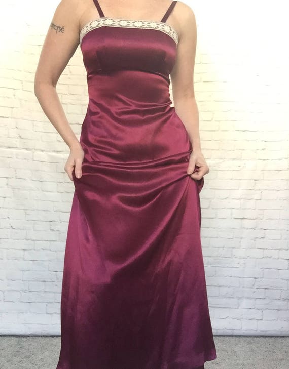 Vintage 70s Burgundy Satin Lace Trim Maxi Dress X… - image 2