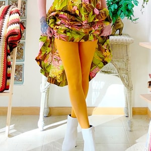 Vintage Retro 90s does 60s Mod Bright Goldenrod Yellow-Orange Solid Tights Stockings Pantyhose Hosiery Costume S M L Opaque