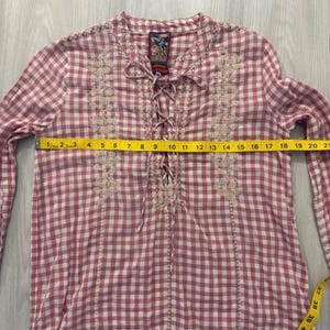 Johnny Was Bluse Damen Workshop Rosa Vichy-Karo-Bluse mit Stickerei und Schnürung Top XS Bild 6