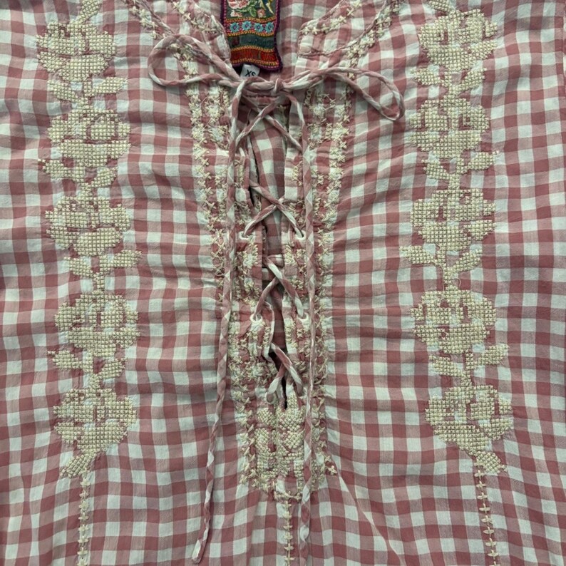 Johnny Was Bluse Damen Workshop Rosa Vichy-Karo-Bluse mit Stickerei und Schnürung Top XS Bild 10