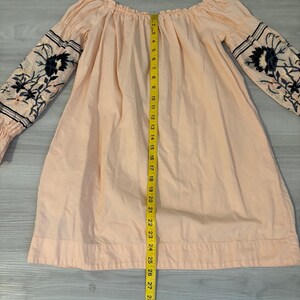 Free People jurk voor dames, perzikroze, geborduurd, off-shoulder boho tuniek, maat XS afbeelding 10