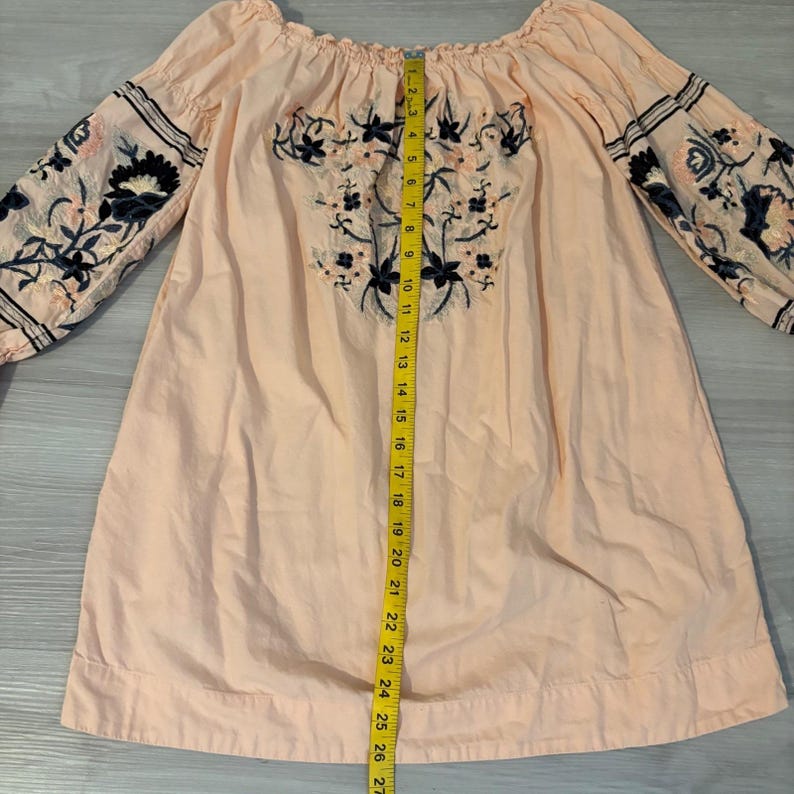Free People jurk voor dames, perzikroze, geborduurd, off-shoulder boho tuniek, maat XS afbeelding 6