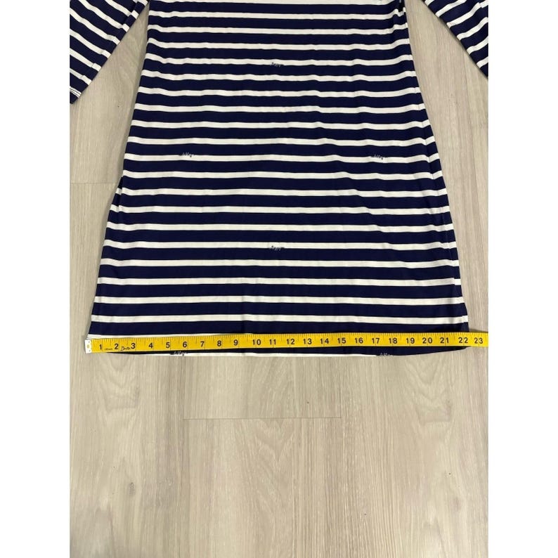 Abito Lilly Pulitzer da donna, blu navy, bianco a righe, in cotone Pima, modello a tubino, scollo multiplo, taglia M immagine 9