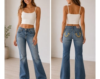 Calça jeans feminina True Religion Jeans Bobby de corte reto, azul com estampa de arco-íris, tamanho 30.