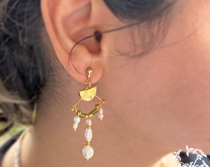 Featured listing image: Freshwater Pearls Earrings with Green Beads & Golden Fan Design – Modern Boho Jewelry
