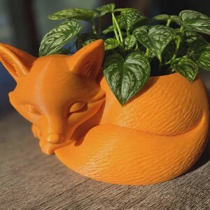 Sleeping Fox Planter, 3D Printed Fox Plant Pot, Cute Animal Succulent Flowerpot, Cottagecore Desk Decor
