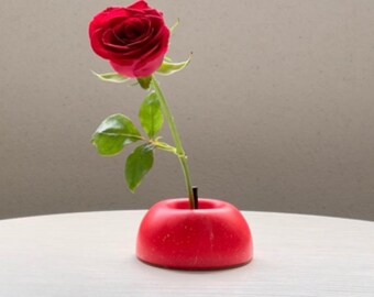 Handmade Apple Ikebana Vase: Modern Japanese-Style Jesmonite Decor