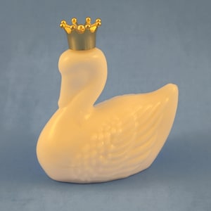 Vintage Avon Royal Swan Elusive Cologne Decanter in Original Box