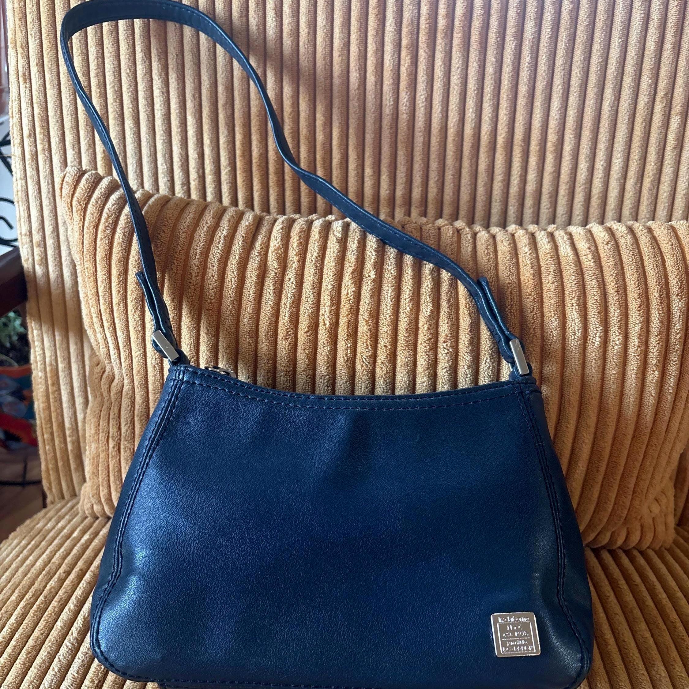Liz Claiborne Blue and Tan Quilted Backpack Amazon.com: MATEIN 15.6 Laptop Backpack, Quilted Cute Slim  main image 4