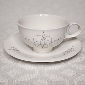 Midcentury Modern MCM vintage Hallcraft Eva Zeisel Atomic Fantasy pattern Cup and Saucer Set