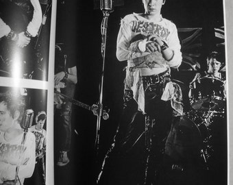 即発送可能】 Sex Pistols Destroy - Dennis Morris Photo