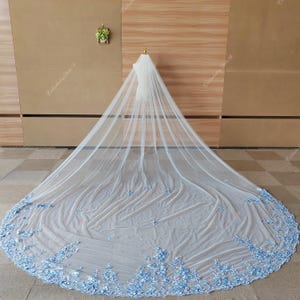 Blue Floral Lace Veil, Delicate Blue Flowers, Unique Bridal Accessory, Garden Wedding Veil, Something Blue Accessory, 3D Blossom Design Veil