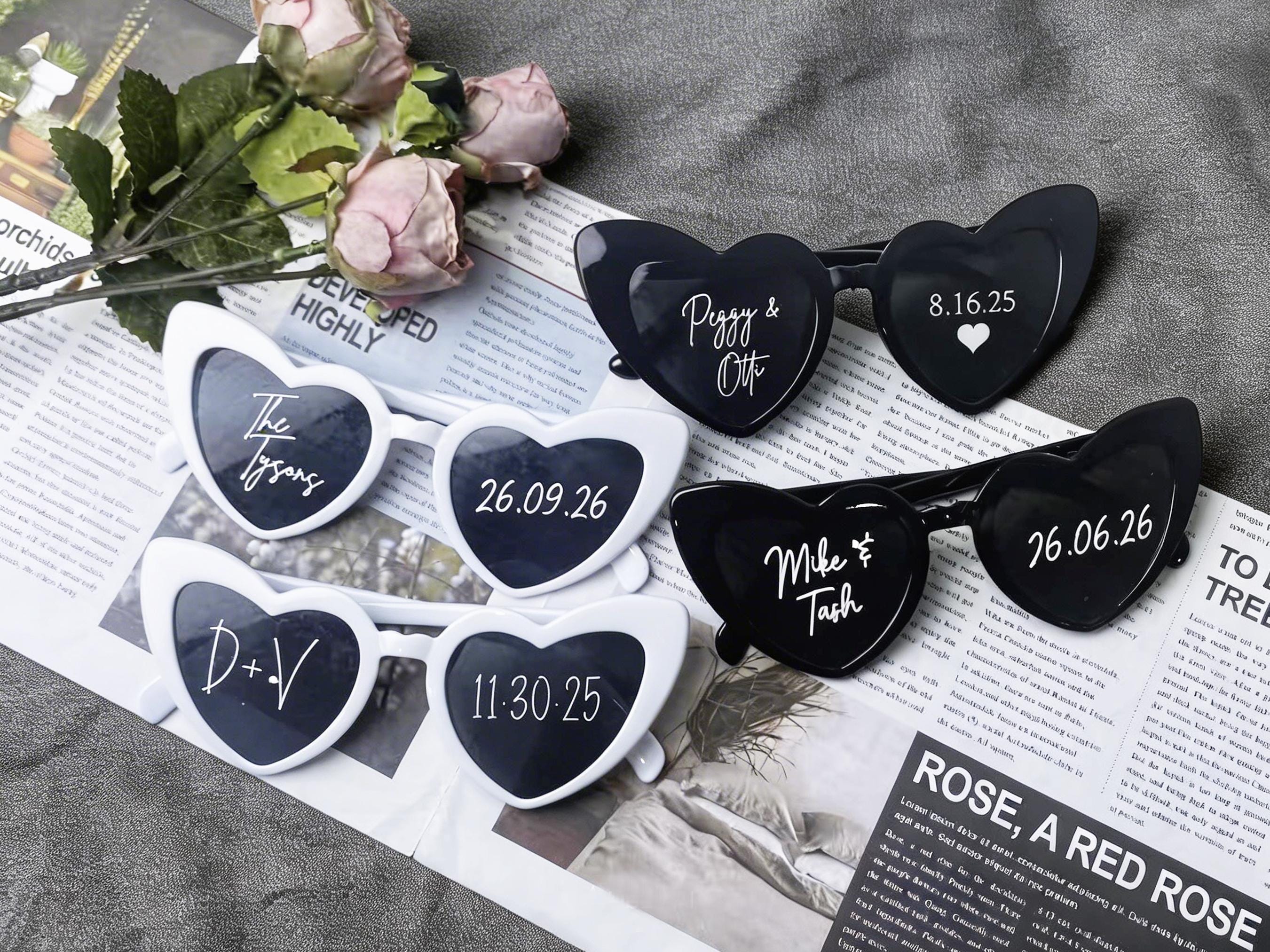 Custom Name Wedding Sunglasses Favour, Custom Bridal Party Heart Shaped Sunglasses for Wedding Party Favour, 5 Colour Bridesmaid Sunglasses.