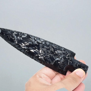 Hand‑Knapped Black Obsidian Athame – 6″ Ceremonial Crystal Knife for Ritual & Protection, Obsidian Knife, Spiritual Protection Tool, Athame