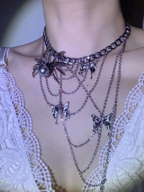 Gothic Silver Spider Web Choker, Layered Y2K Punk Choker Necklace, Creepy Emo Statement Jewelry, Grunge Accessory, Unisex 90's Jewelry Gift