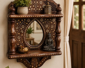 Prateleira de parede espelhada artesanal em madeira com detalhes em latão, estilo vintage, decoração rústica para hall de entrada.