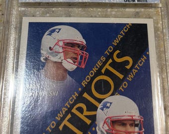 Tarjeta de novato Fleer Tom Brady del año 2000, gema menta, 10