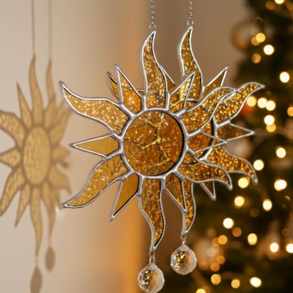 Handgemachter Glas-Suncatcher, Fensterschmuck, Sonnenschein-Verzierung, warmer Akzent