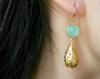 Gold Mint Earrings. Gold Drop Earrings. Gold Dangle Earrings. Mint Green Jewelry. Christmas Gift. Simple Earrings.Holiday Gift for Her. Mom.