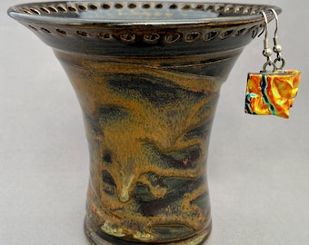 Waterfall Brown Ceramic Earring Holder