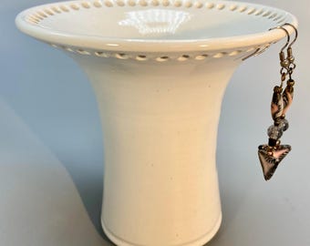 Creamy White Ceramic Earring Holder