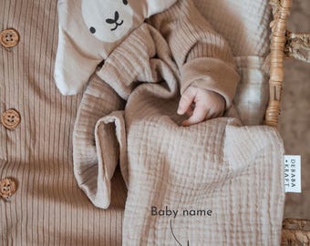 Doudou personnalisé avec prénom – doudou en mousseline pour bébé – cadeau pour nouveau-né