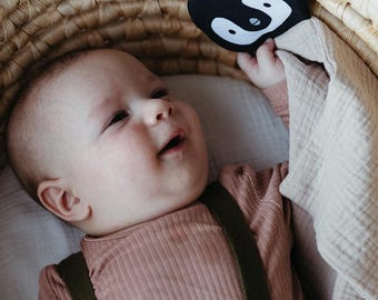 Personalisiertes Schmusetuch mit Namen – Pinguin Baby Geschenk zur Geburt – Cotton Baby Comforter – neutrales Geschenk