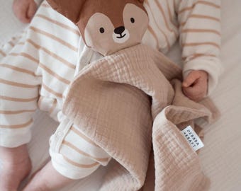 Personalisiertes Schmusetuch mit Namen – Reh Baby Geschenk zur Geburt – Cotton Baby Comforter – neutrales Geschenk