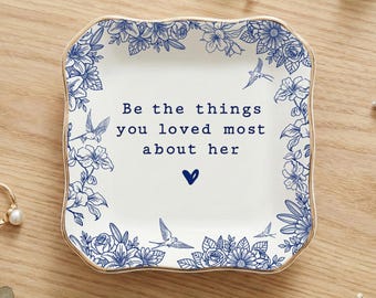 Personalized Sympathy Ring Dish, Memorial Keepsake Gift for Loss of Mother, Grandma or Loved One, Bereavement Jewelry Tray