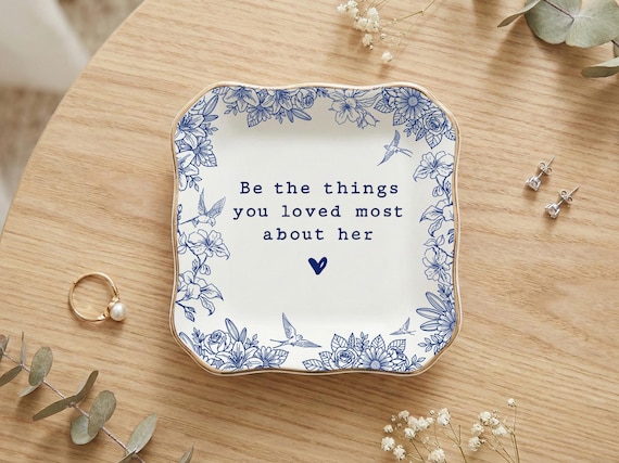 Personalized Sympathy Ring Dish, Memorial Keepsake Gift for Loss of Mother, Grandma or Loved One, Bereavement Jewelry Tray