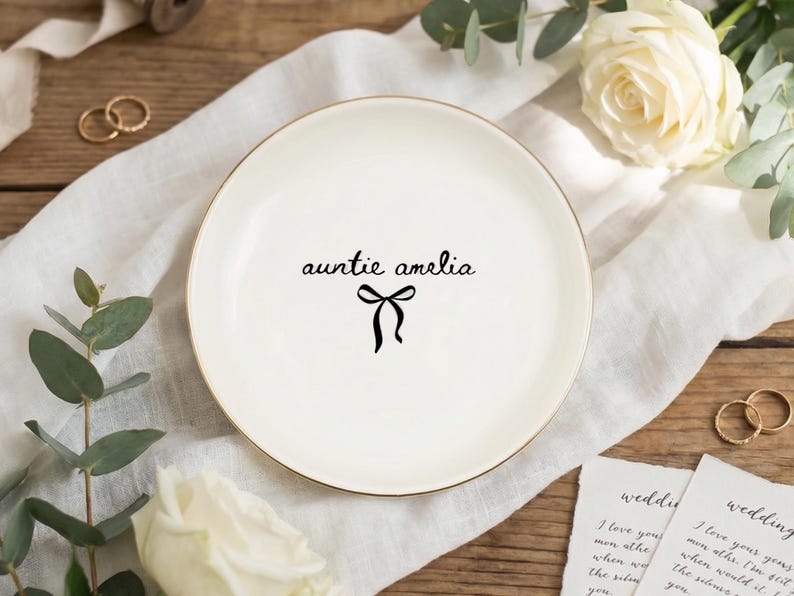 Personalized Aunt Name Ring Dish, Custom Auntie Jewelry Dish, Pregnancy Announcement Auntie Gift, Gift from Niece image 8
