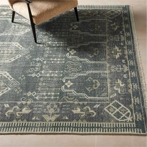 Hand-Knotted Smoked Green New Zealand Wool Rug - Cala Design