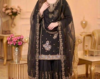 美しいジョーゼットのデザイナー刺繍入りシーケンスワークサルワールカミーズ、ドゥパッタ付き、パキスタンスーツ、女性用シャララ