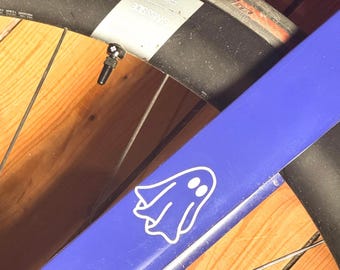 Fietssticker met spookje, schattig spookje, vinyl, decoratie, fietsversiering - handgemaakt