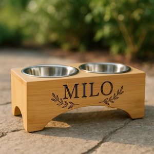 Custom Wooden Pet Feeder, Custom Dog Cat Food Stand, Engraved Pet Name, Elevated Feeding Station, Dog Feeder Station, Raised Pet Feeder