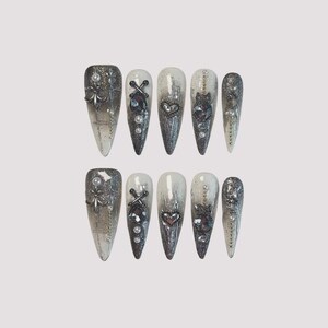 Black Ombre Press On Nails with Pearls And Gems, Handmade Long Stiletto Gothic False Nails for Party, Cosplay & Halloween