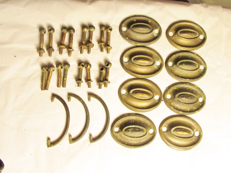 Antique Brass Pulls Bail Handle Late 1700s Early 1800s Period Hepplewhite Diminutive Partial Set of EIGHT Oval Brasses Chest Desk 6355