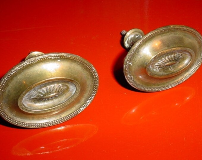 Antique Picture Hangers Federal Era Period Brass Hepplewhite Style Pair