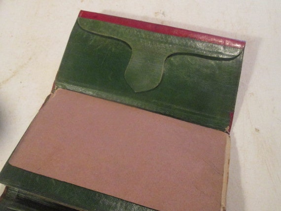 True Antique Red Leather Wallet Green Interior Vi… - image 6