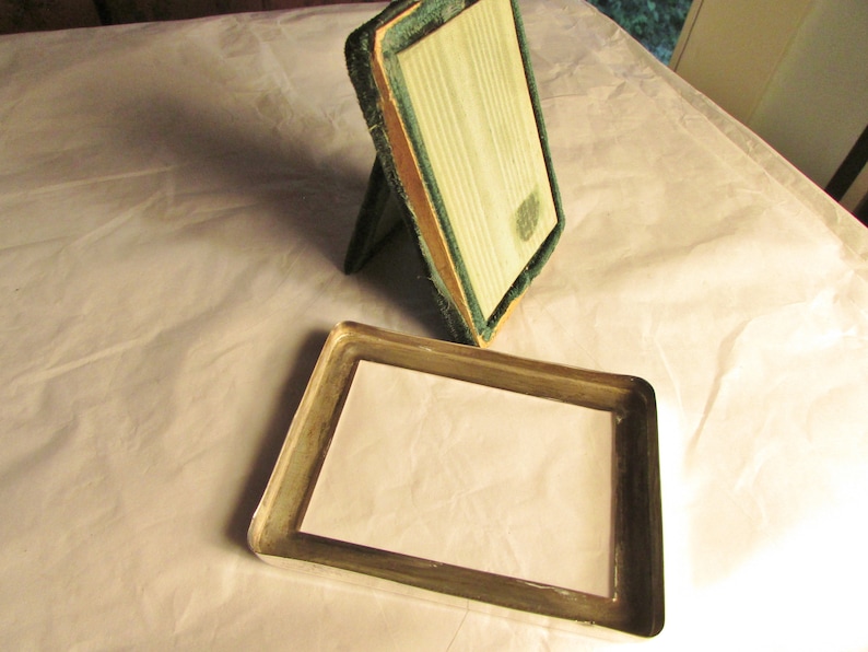 Vintage Sterling Silver Frame Small Size Newport Silver Velvet Back Stand Up 6359