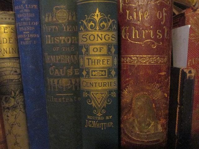 Songs Of Three Centuries Poems 1500s-1800s edited by J.G. Whittier Embossed Gilt Green Cover 9319